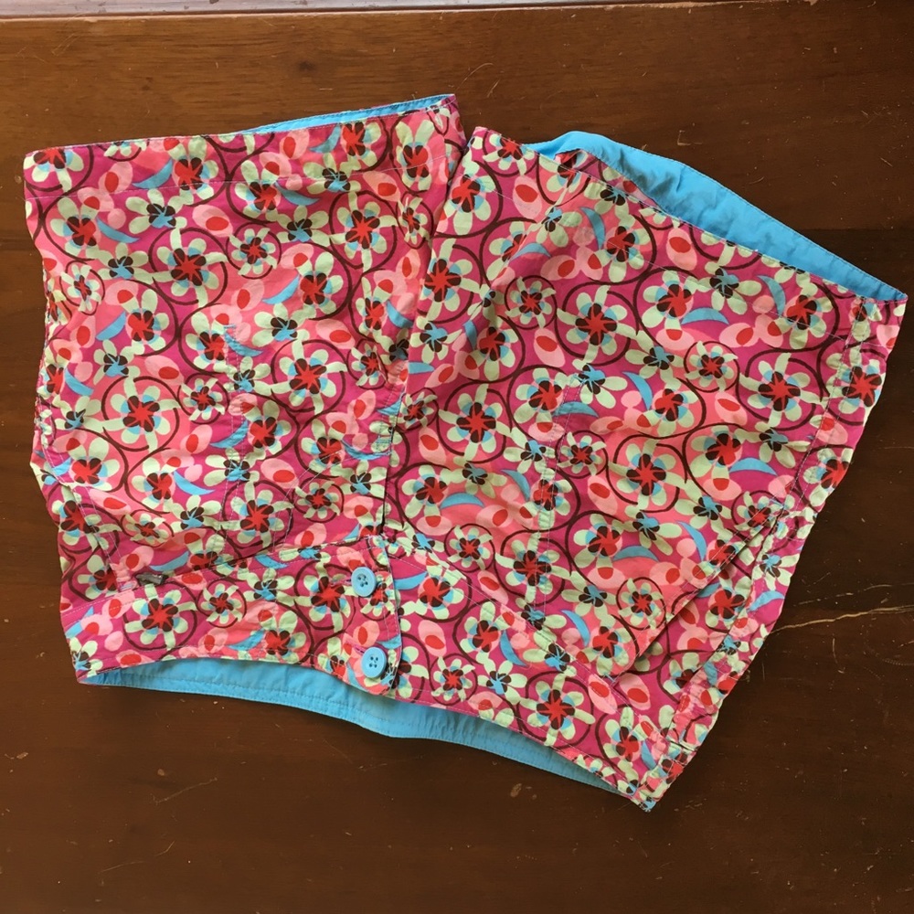 REI hiking shorts size 12/14 flower print UPF 30+